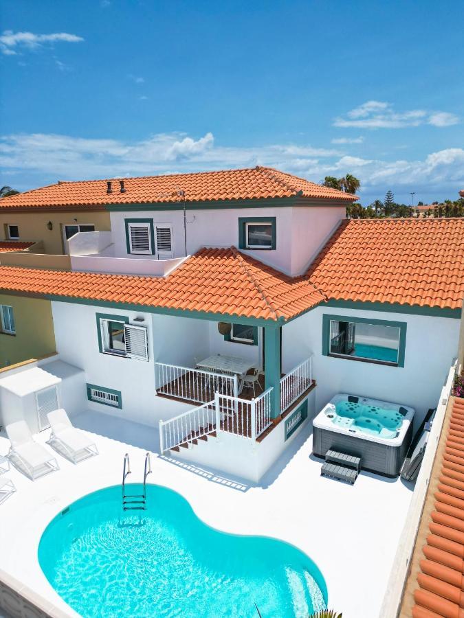 Villa Veaco Beach With Jacuzzi And Private Pool คอร์ราเลโฮ ภายนอก รูปภาพ